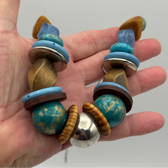 New York & Co Blue Wood Bead Necklace 22” Silver Tone Adjustable Boho Chunky - Picture 3 of 5
